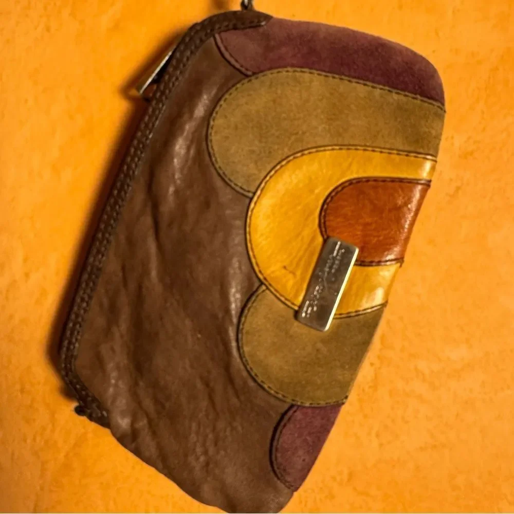 Fossil Fifty Four Patchwork Leather Wristlet – Y2K Boho Brown